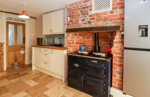 Oakapple Cottage - Photo 13