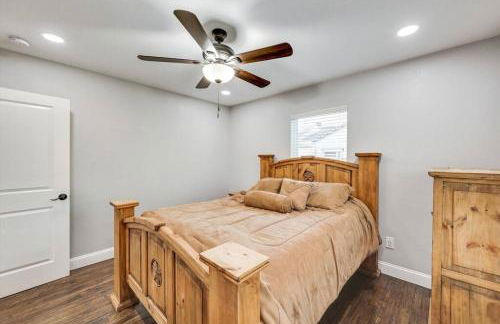 The Texas Experience near the Stockyards! - Foto 18