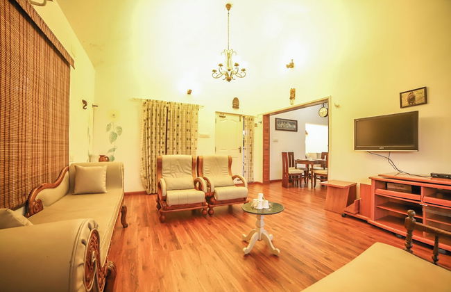 Samrakshitha Suits - Foto 23