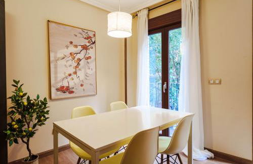 Balcón con luz natural - Photo 1