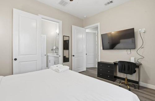 O14B Single-Story 2BR Townhome with King Beds Private Gym - Foto 20