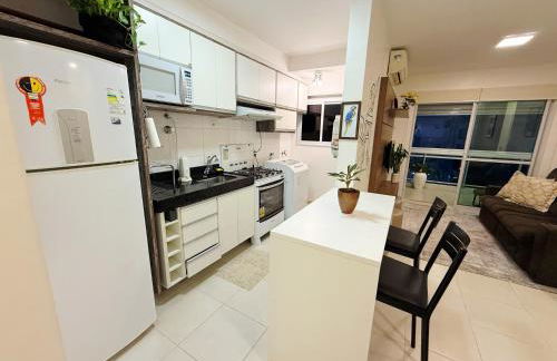 Apto estiloso com vista para baía - Foto 5