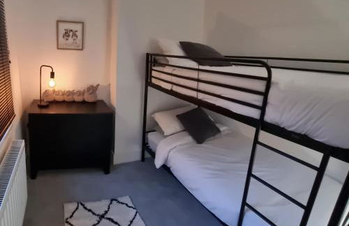 4 Bed Townhouse-sleeps 7-garden-pets-valley View - Foto 33