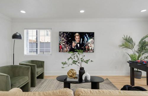 Modern Elegance- Big Group - Games - Sleeps 10 - Photo 40