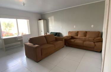 Casa Grande 400m da praia do lado do centrinho - Foto 1