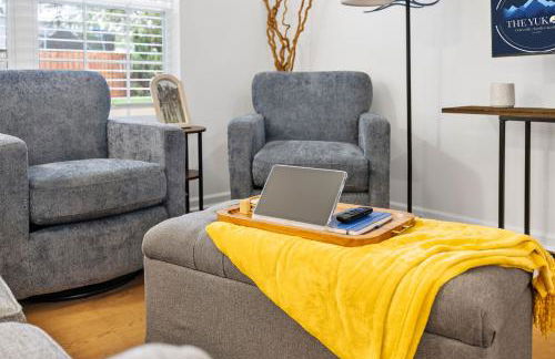 MiniGolf, HotTub, FirePit, PetFriendly, Sleeps 8 - Foto 31