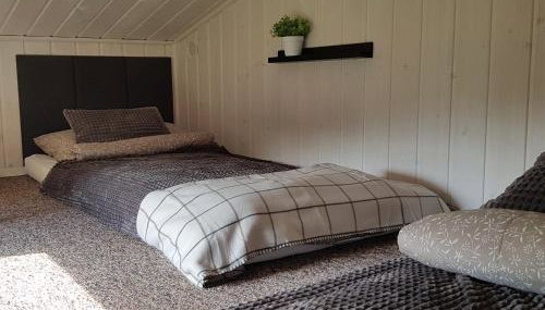 DOMKI POD DĘBAMI , Radawa - Foto 2