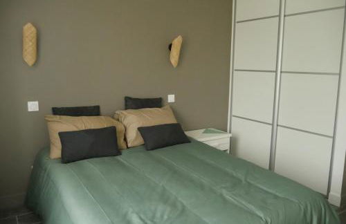 Logement à 100m du virage d'Arnage- Circuit des 24h du Mans - 6 personnes - Photo 13