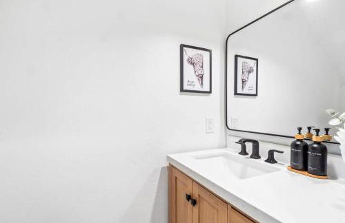 Renovated Austin 3BR Sleeps 10 Near Domain - Foto 25