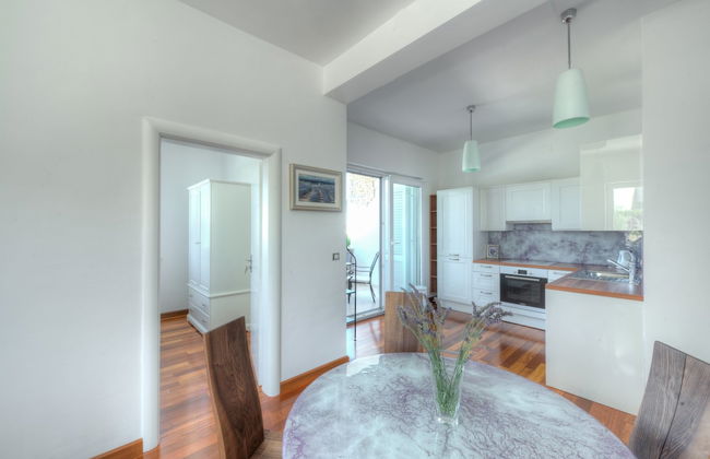 Apartment on Murter With Pool and Jacuzzi - Foto 5