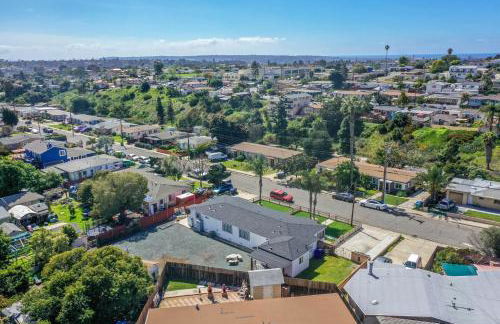 2 Homes in 1 Sleeps 18 10 Min to Zoo and Beach - Foto 34