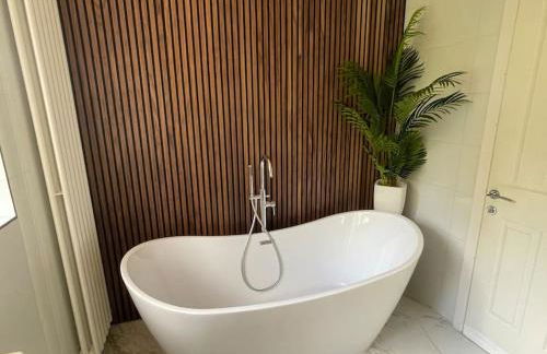 Home in Wirral - Peaceful Contemporary Gem. - Foto 9