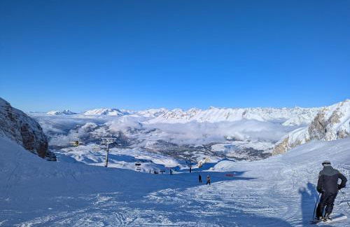 Résidence les Rochers Blancs 1 au centre de la station à deux pas des pistes - Foto 2
