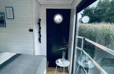Waterview - Schwimmendes Ferienhaus auf dem Wasser mit Blick zur Havel, inkl Motorboot zur Nutzung - Foto 19
