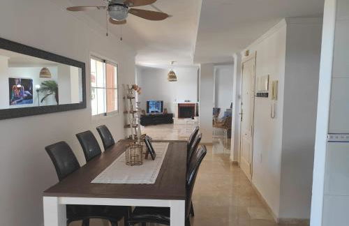 Center beach 2 beds Appartement Elviria - Photo 26