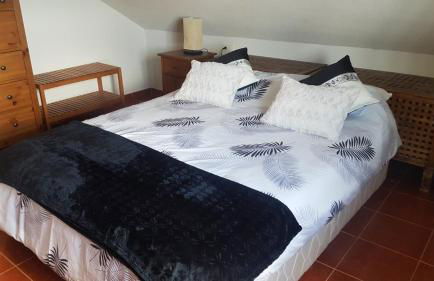 La Triqueta Casa Rural con Piscina y Barbacoa, ideal para familias y grupos - Foto 29