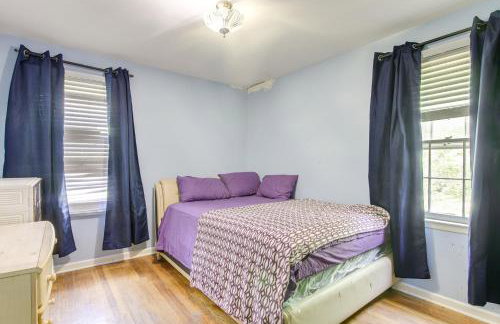 Stay and Play in Memphis Family Home with Yard! - Foto 11