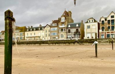 Saint-Aubin-Sur-Mer: Bel appartement traversant - Foto 16