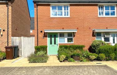 Lovely 2 bedroom home - Photo 8