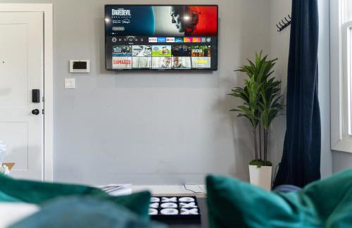 Stylish Secret, 1 FREE Parking, Sleeps 8, Walk to train and Red Bull Arena, 20 Percent OFF - Foto 35