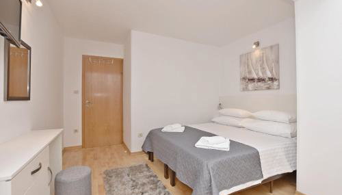 Apartment Mate - Photo 2