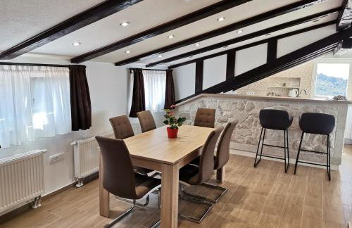 Penthouse Ema - Photo 18