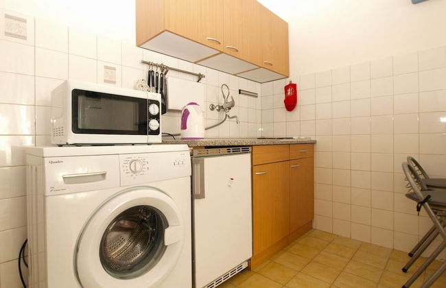 Apartment 1636 - Photo 9