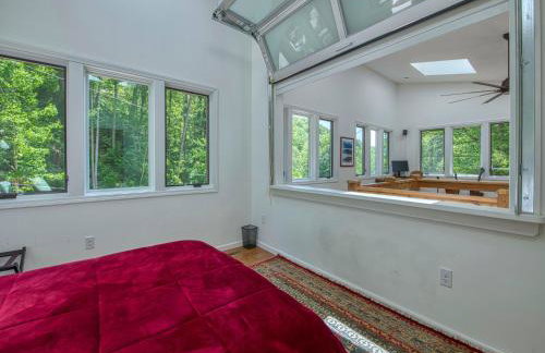 Windows Over Waterfalls - Foto 24