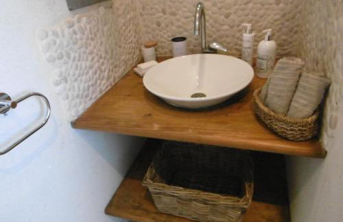 Le petit mas en provence avec piscine - Photo 39