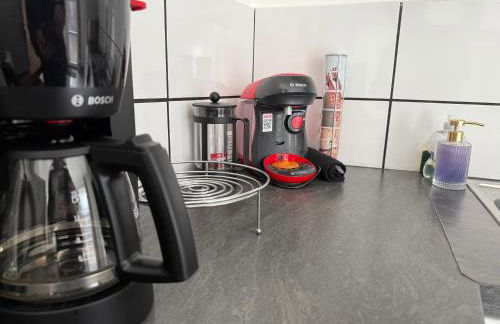 Rez de Jardin Terrasse Literie Haut de gamme Proche Gare et Hyper Centre - Foto 4