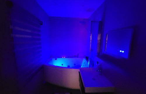 Sunset Point Apts - Aqua Therapy Suite - Foto 12
