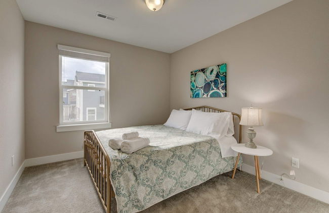 Marbella Lane Executive Townhome, 20 mins to Boulder - Photo 26