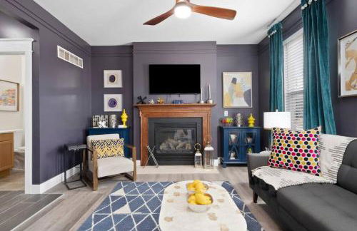 Modern Escape: 5BR/2.5BA Near St. Louis Must-Sees - Foto 12