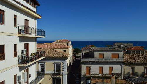 Emerella Guest House Siderno Beach - Foto 4
