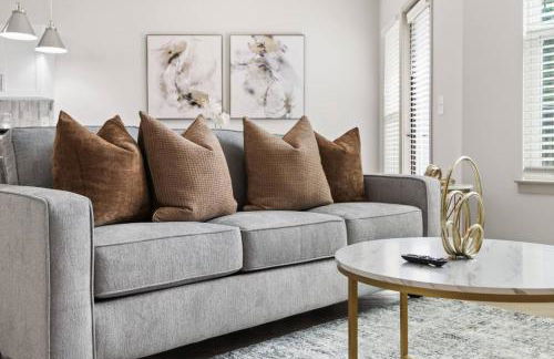 Contemporary Living 5 Min From Downtown - Foto 23