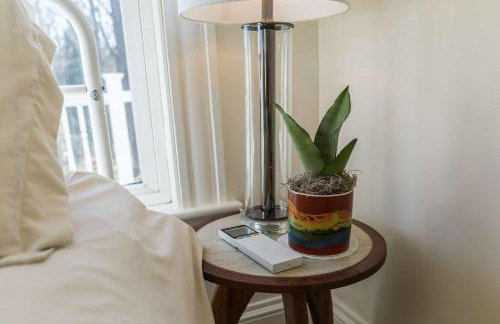 Richards Retreat Walk to Downtown Washer-Dryer - Foto 33