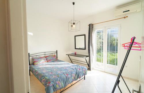 Modern 3 Bed Home with Balconies and Sea Access - Foto 61