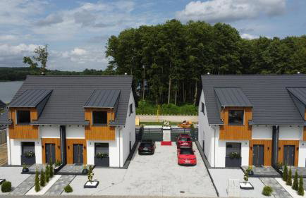 Raj nad jeziorem With Sauna Jacuzzi - Foto 32