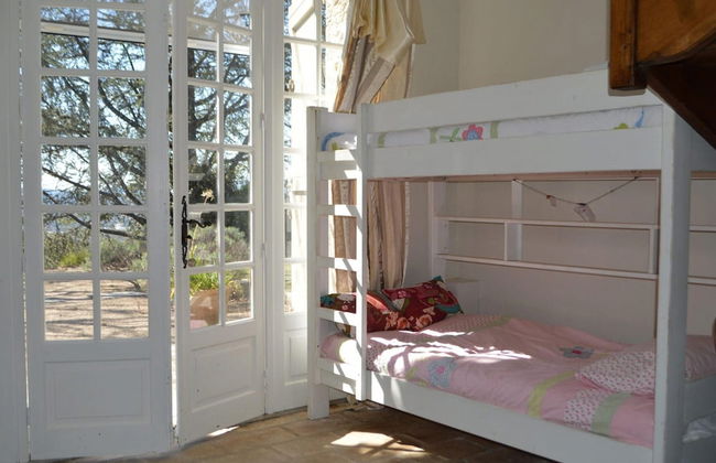 Beautiful Holiday Home With Garden - Foto 5