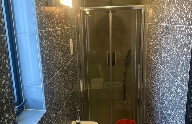 1 Bed Flat - Sleeps 2 - Pets - Garden - Parking - Foto 8