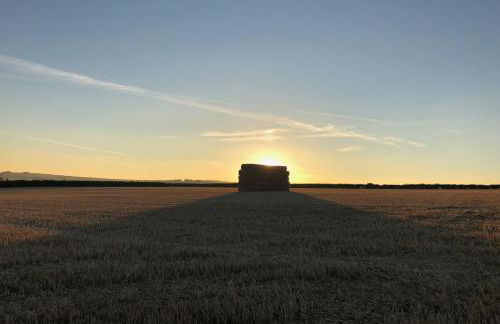 Stylish 1-bed Cottage Escape in Piddlehinton - Photo 27