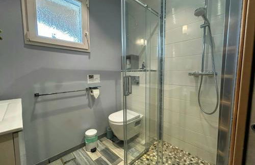 Modern Provençal Villa At The Forest's Edge - Foto 25