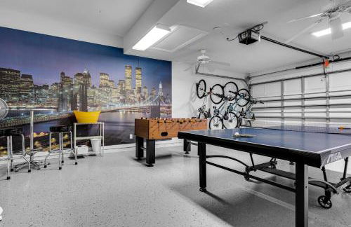 Stunning West Haven Villa with Private Pool Spa and Balcony Near Disney - Foto 7