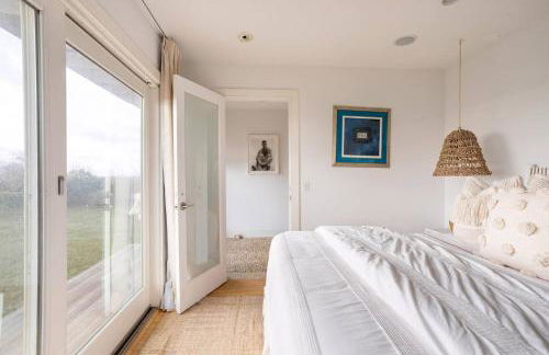 Surfside Villa by Rove Travel - Oceanfront Home with Hot Tub - Foto 25