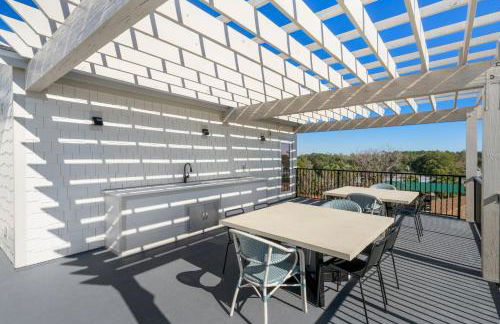 Dolphin Daze Hideaway by Pristine Properties Vacation Rentals - Foto 73