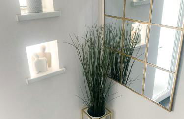 Phoenix House - 2 Double Bedroom House - Business and Corporate Travellers - Photo 6