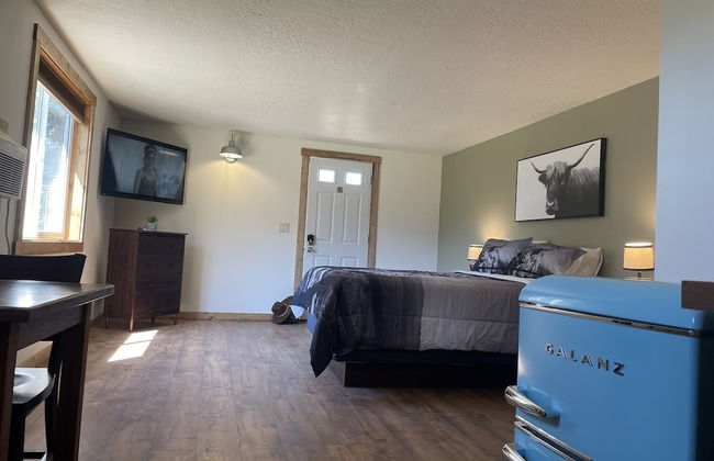 Travellers Rest Cabins and RV Park - Photo 26