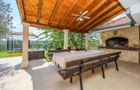 Three-Bedroom Holiday Home In Katuni - Foto 5