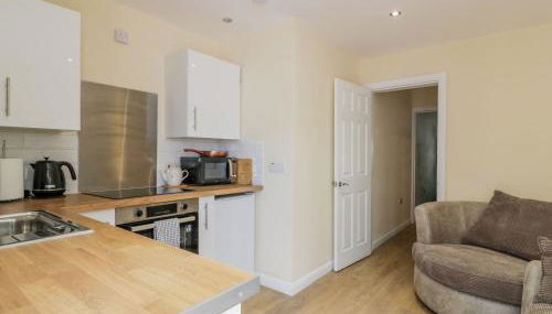 8 George Street - Photo 4