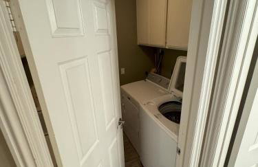 Riverside Views & Pool Retreat - Foto 48